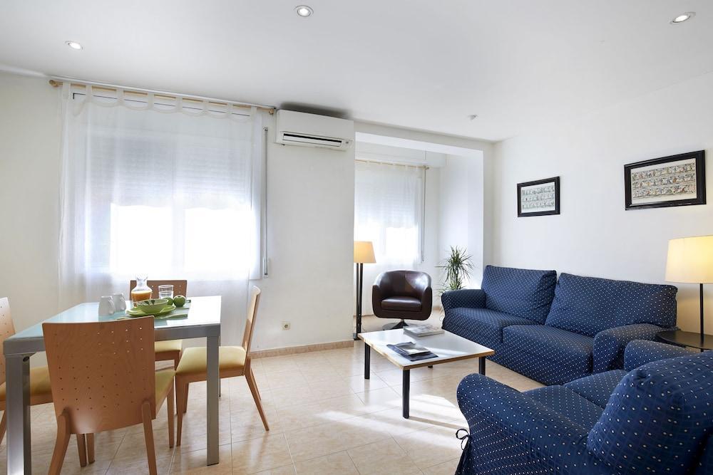 Apartment Ainb Diagonal Francesc Macia Barcelona