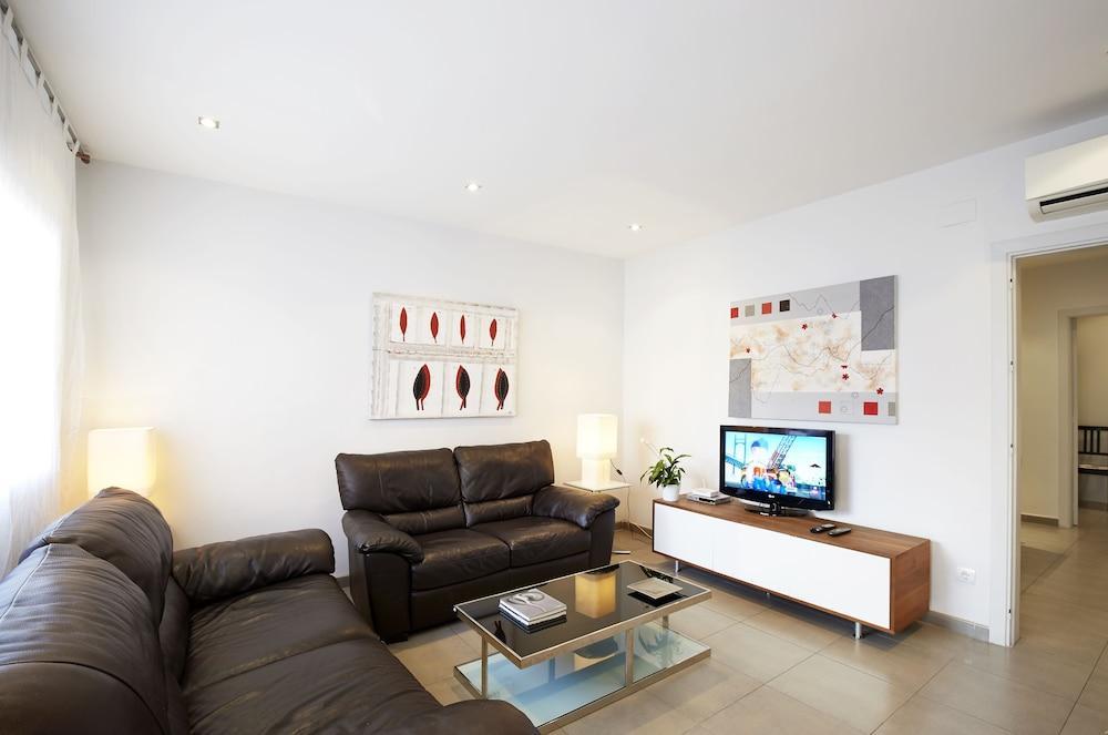 Apartment Ainb Diagonal Francesc Macia